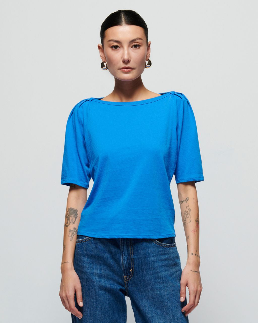 Deana Solid Envelope T-Shirt