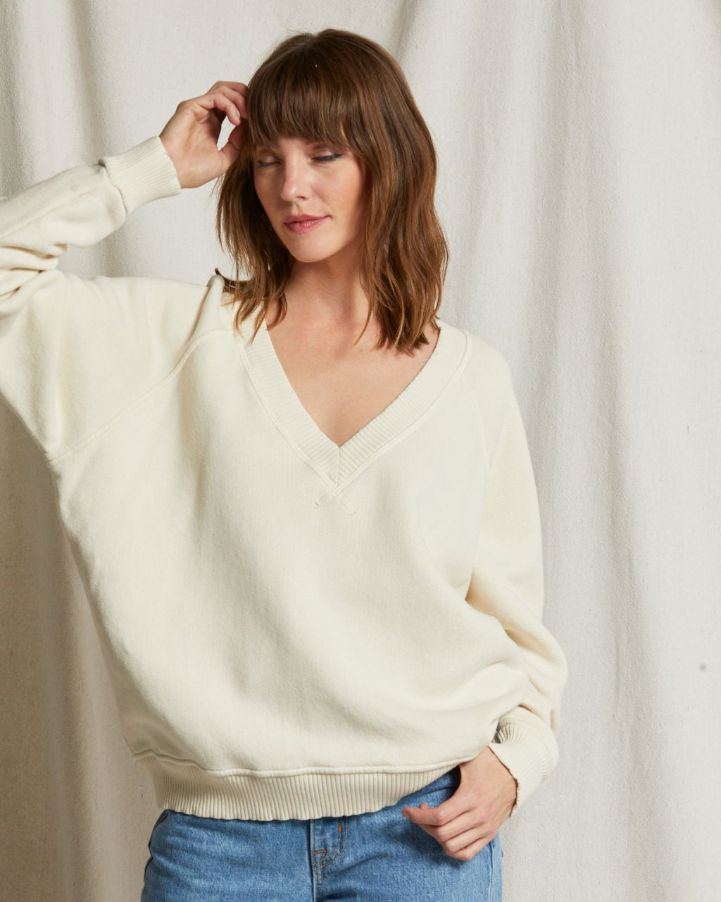 Dakota fleece long sleeve v neck sweatshirt